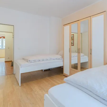 Komfort Suedstadt Messenah Κολωνία