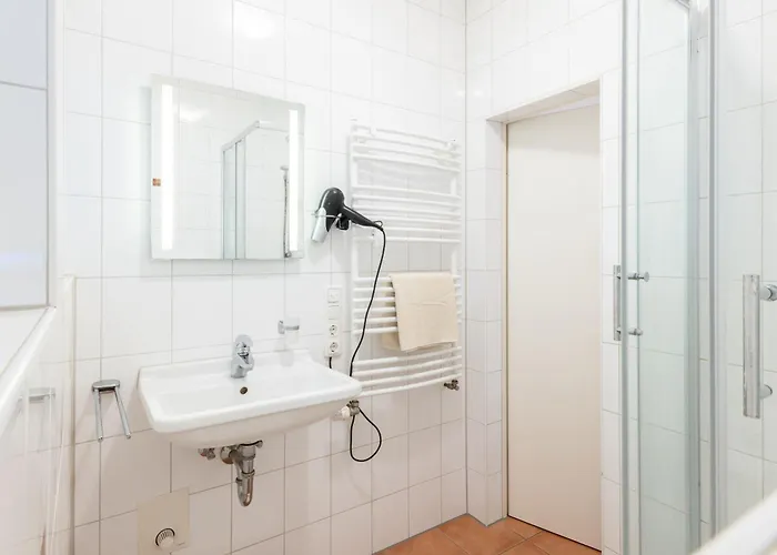 Apartment Komfort Suedstadt Messenah Cologne