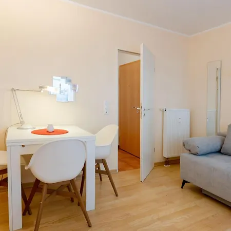 Komfort Südstadt Messenah Apartamento *